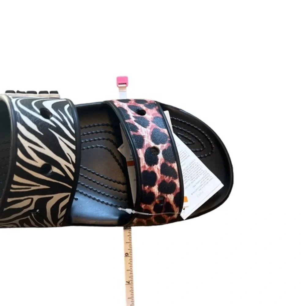 Crocs Classic Crocs Animal Remix Sandals Unisex Black Multi‎ Slides M 12 NEW